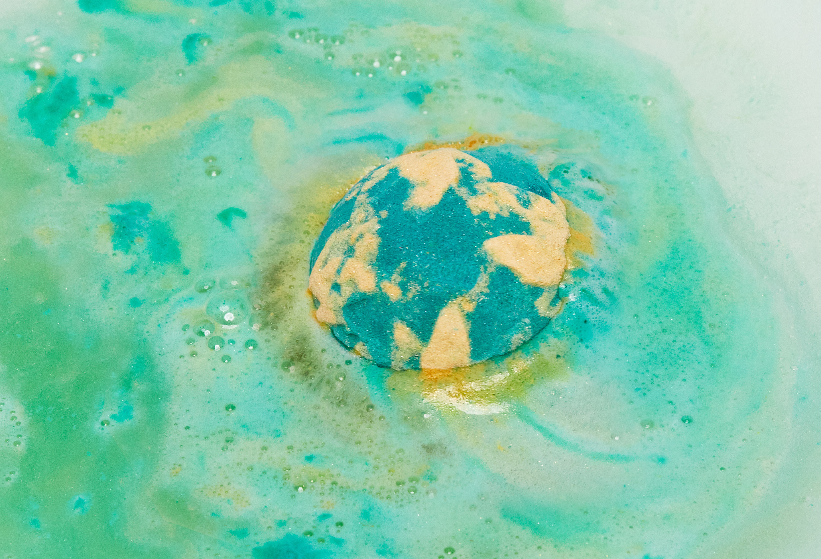 LUSH Fresh Handmade Cosmetics | Vegetarian & Cruelty Free | LUSH LUSH Fresh Handmade Cosmetics | Vegetarian & Cruelty Free | LUSH